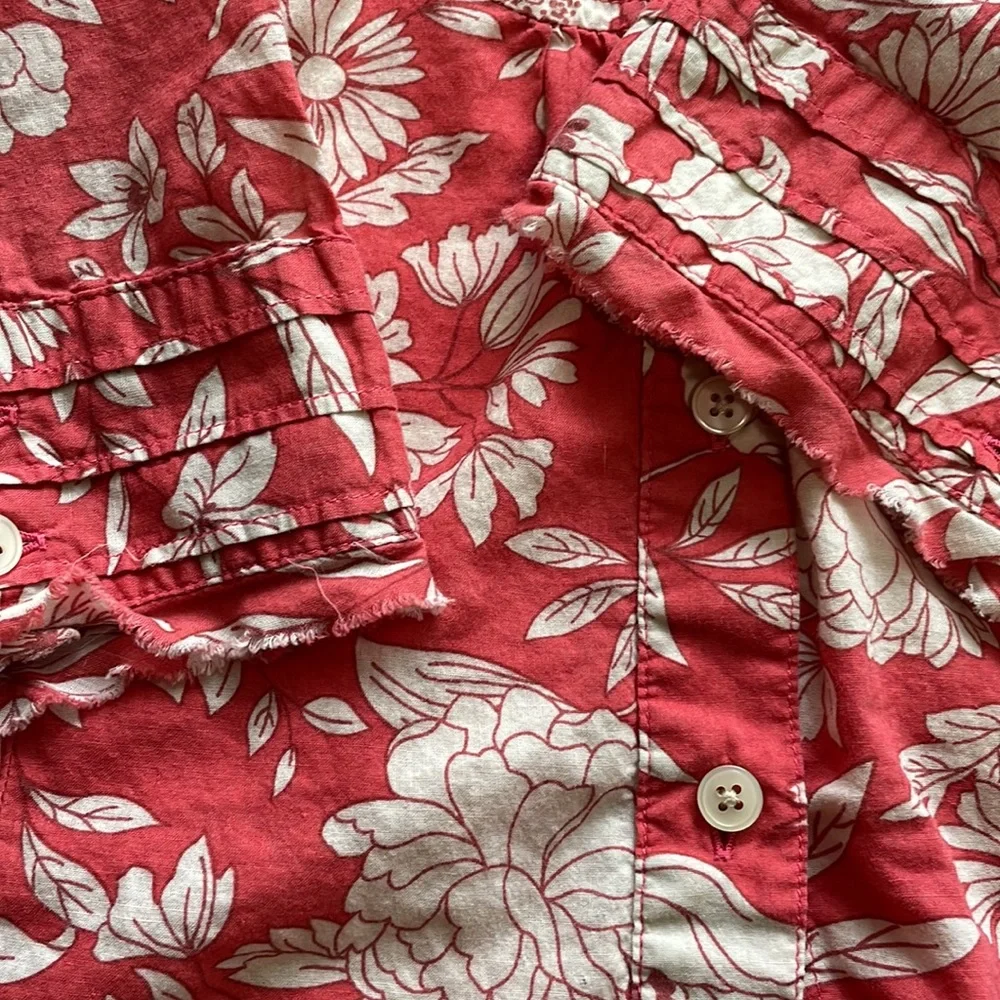 Van Heusen Coral & Beige Floral Print Button Down Blouse, Size XL - Picture 6 of 8